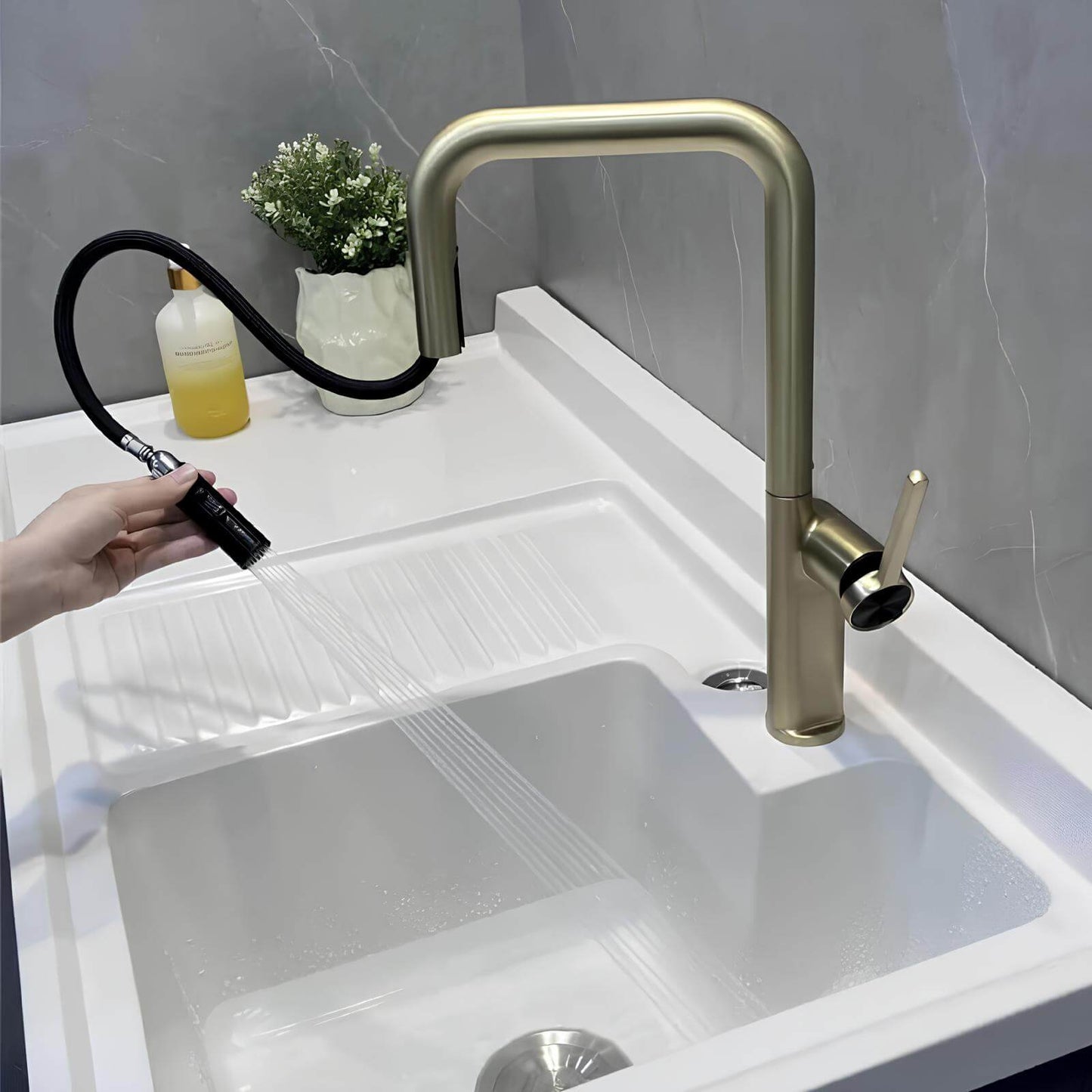Robinet cuisine en laiton design – mitigeur avec bec extractible et rotatif