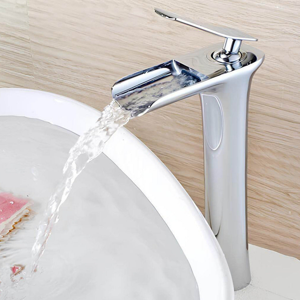 Robinet lavabo en laiton – mitigeur à bec cascade, design moderne
