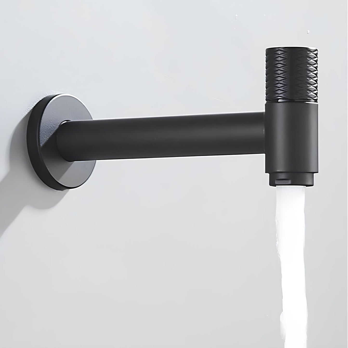 Robinet mural en acier inoxydable – eau froide uniquement, pour intérieur et extérieur