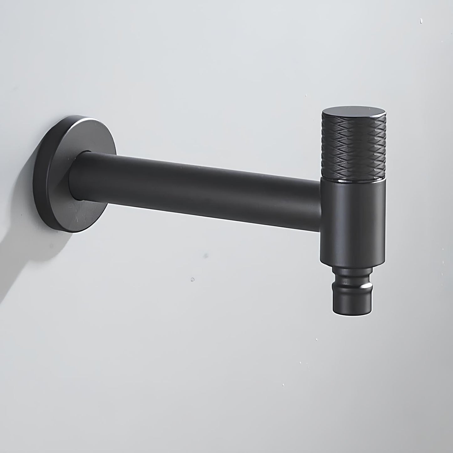 Robinet mural en acier inoxydable – eau froide uniquement, pour intérieur et extérieur