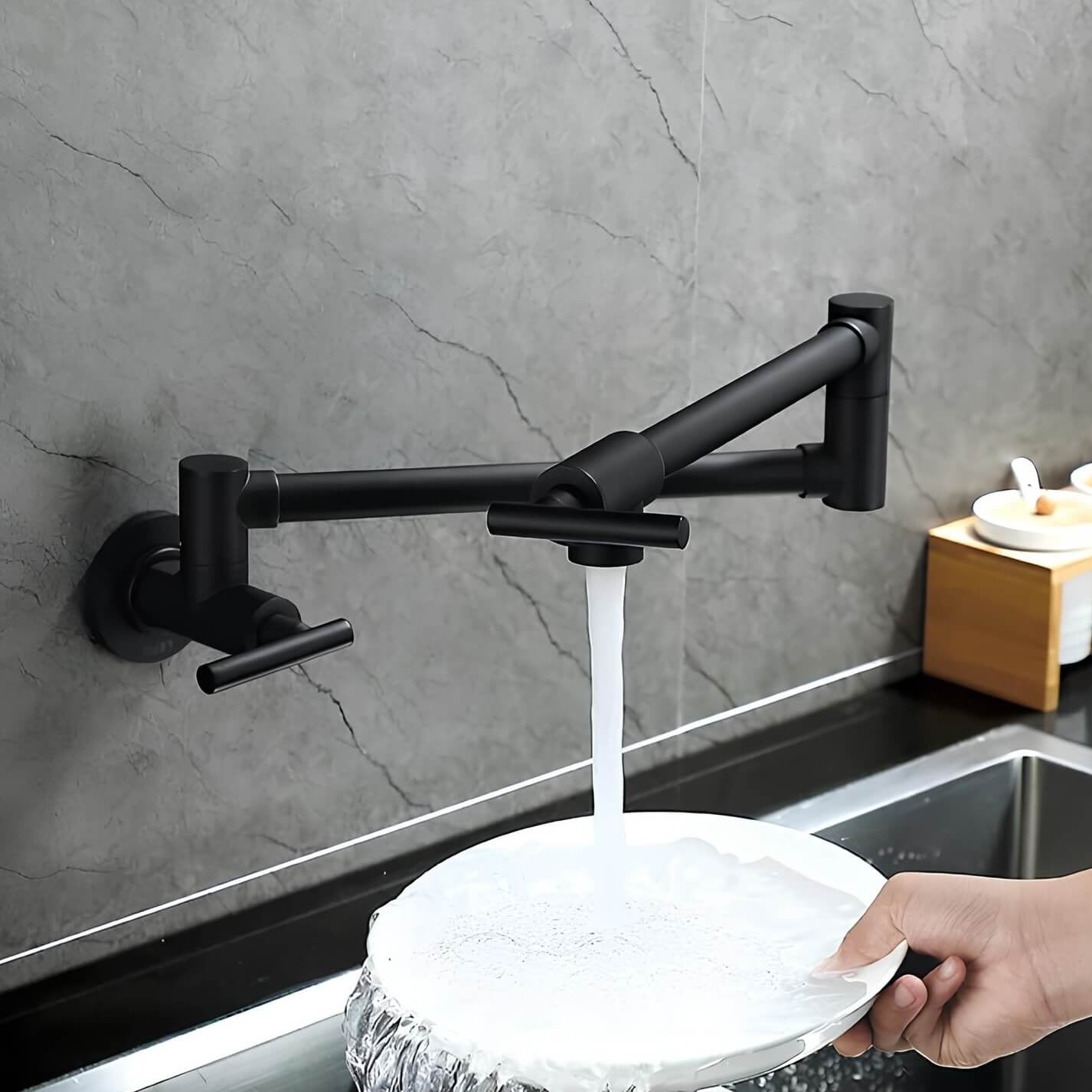 Robinet mural pliable en laiton – eau froide seulement, bec rotatif pour cuisine
