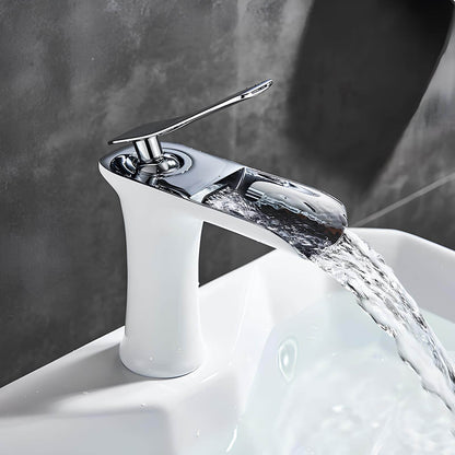 Robinet cascade de lavabo en laiton