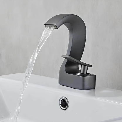 Robinet cascade moderne en laiton – mitigeur élégant pour lavabo