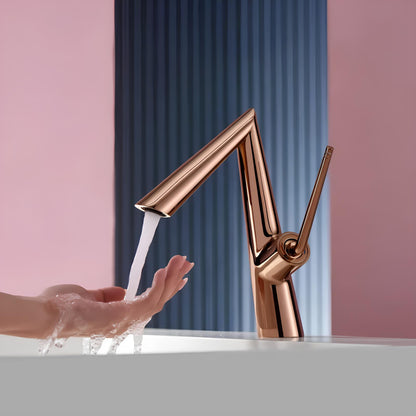 Robinet de lavabo noir contemporain