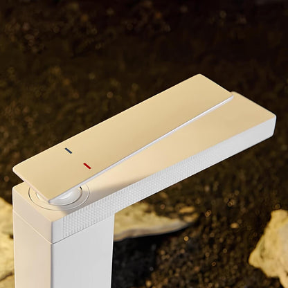 Robinet de lavabo en laiton – mitigeur compact au design épuré