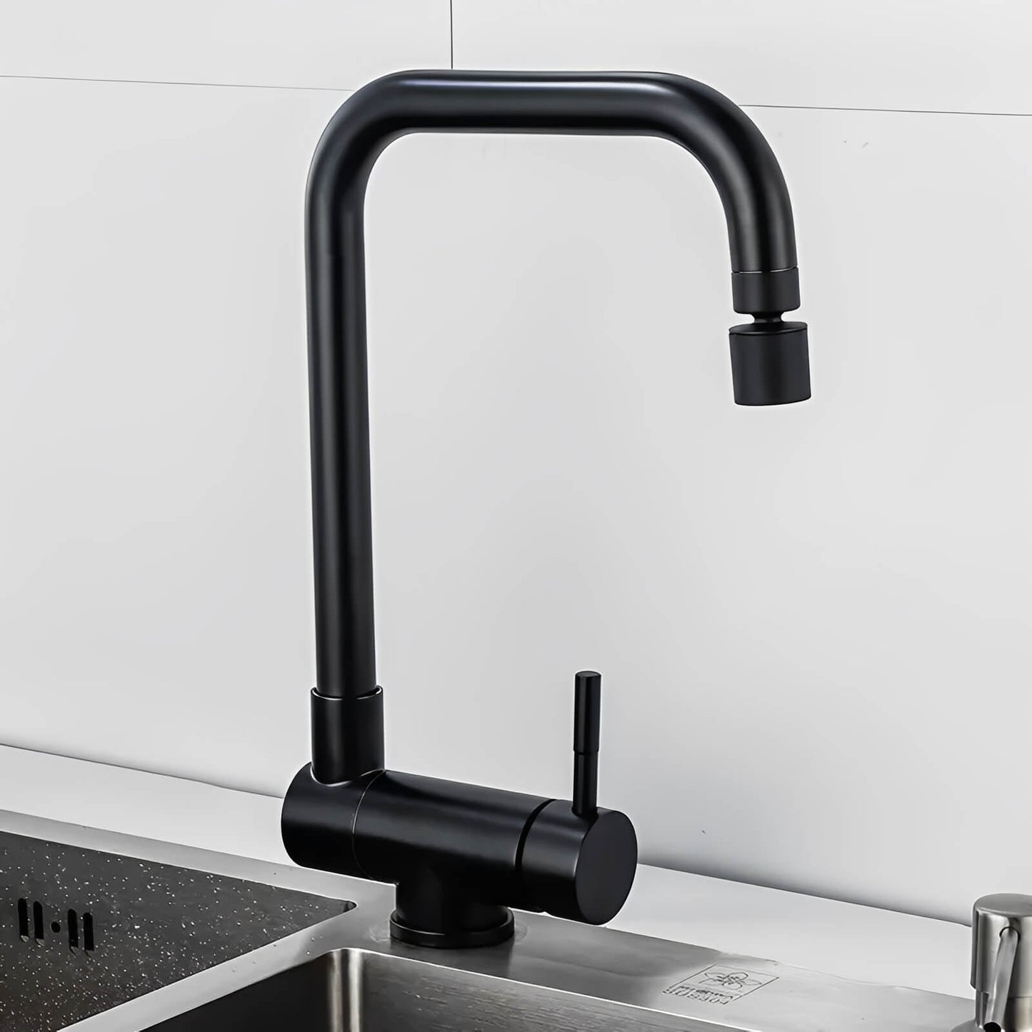 Robinet douchette pour évier inox pliable à double rotation