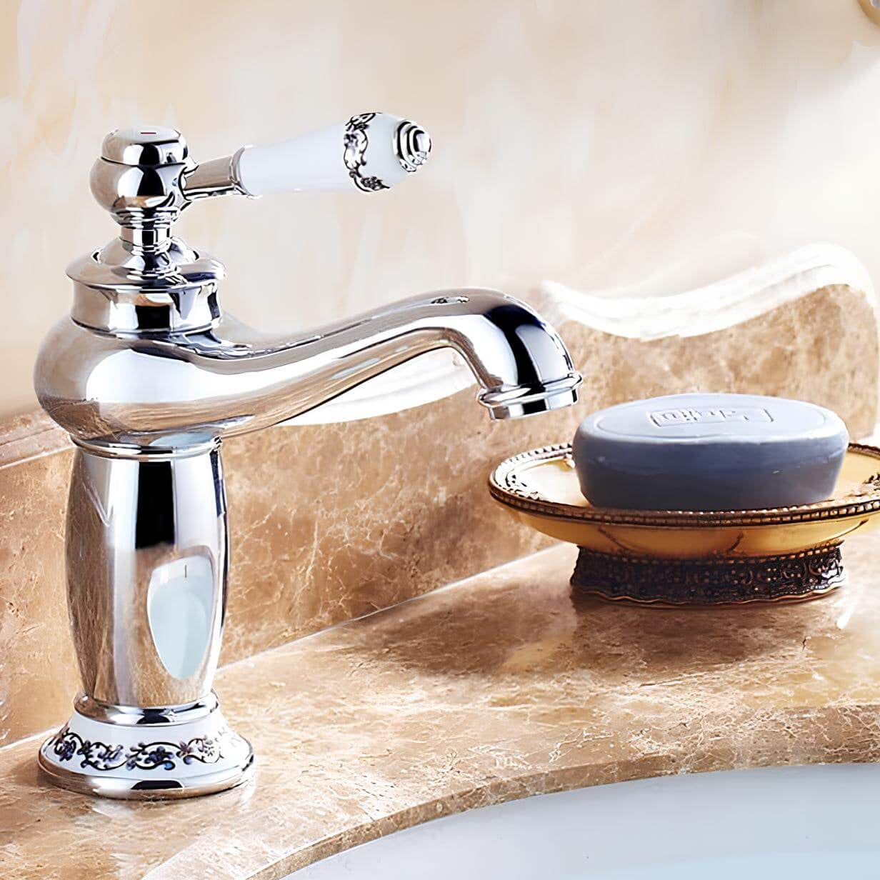 Robinet lavabo en laiton finition antique