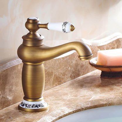 Robinet lavabo en laiton finition antique