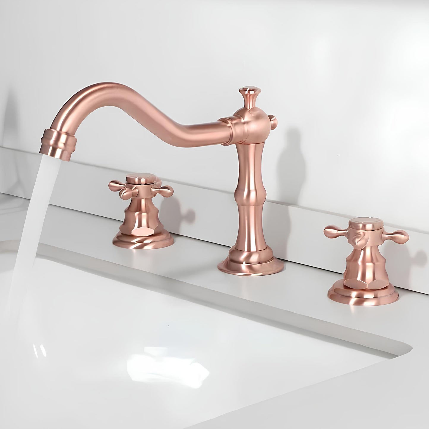 Robinet lavabo 3 trous - Style classique