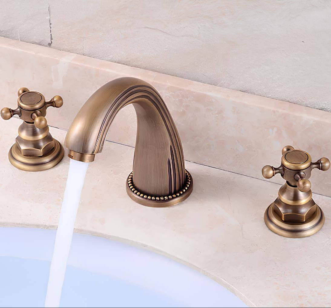 Robinet lavabo antique- 3 trous – Poignées croisées