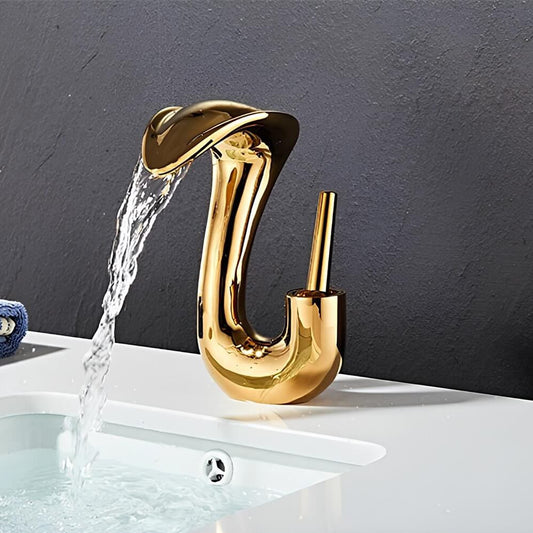 Robinet lavabo cascade compact – mitigeur design en laiton
