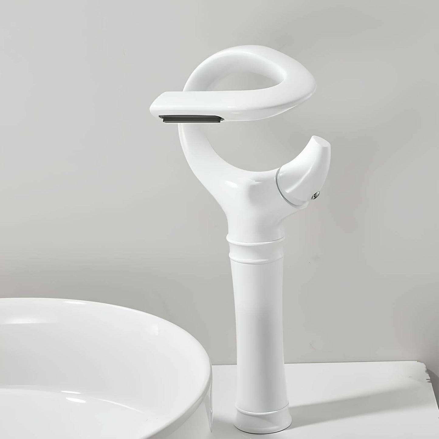 Robinet lavabo cascade – version vasque