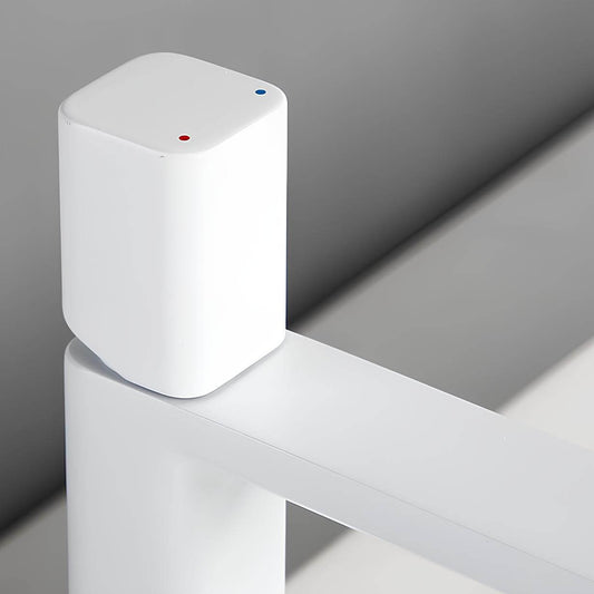 Robinet lavabo mitigeur en laiton – design moderne