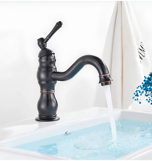 Robinet lavabo vintage en laiton