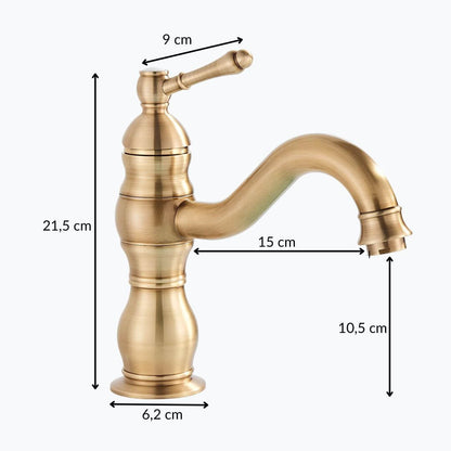 Robinet lavabo vintage en laiton