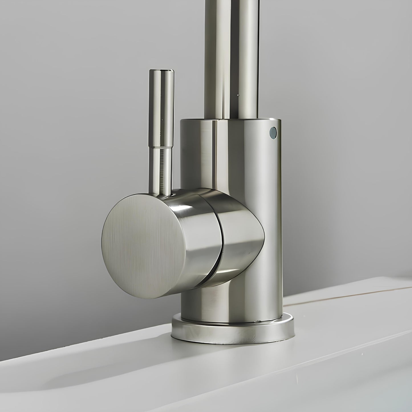 Robinet pour lavabo pivotant -360°