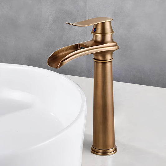 Robinet vasque cascade - Style antique