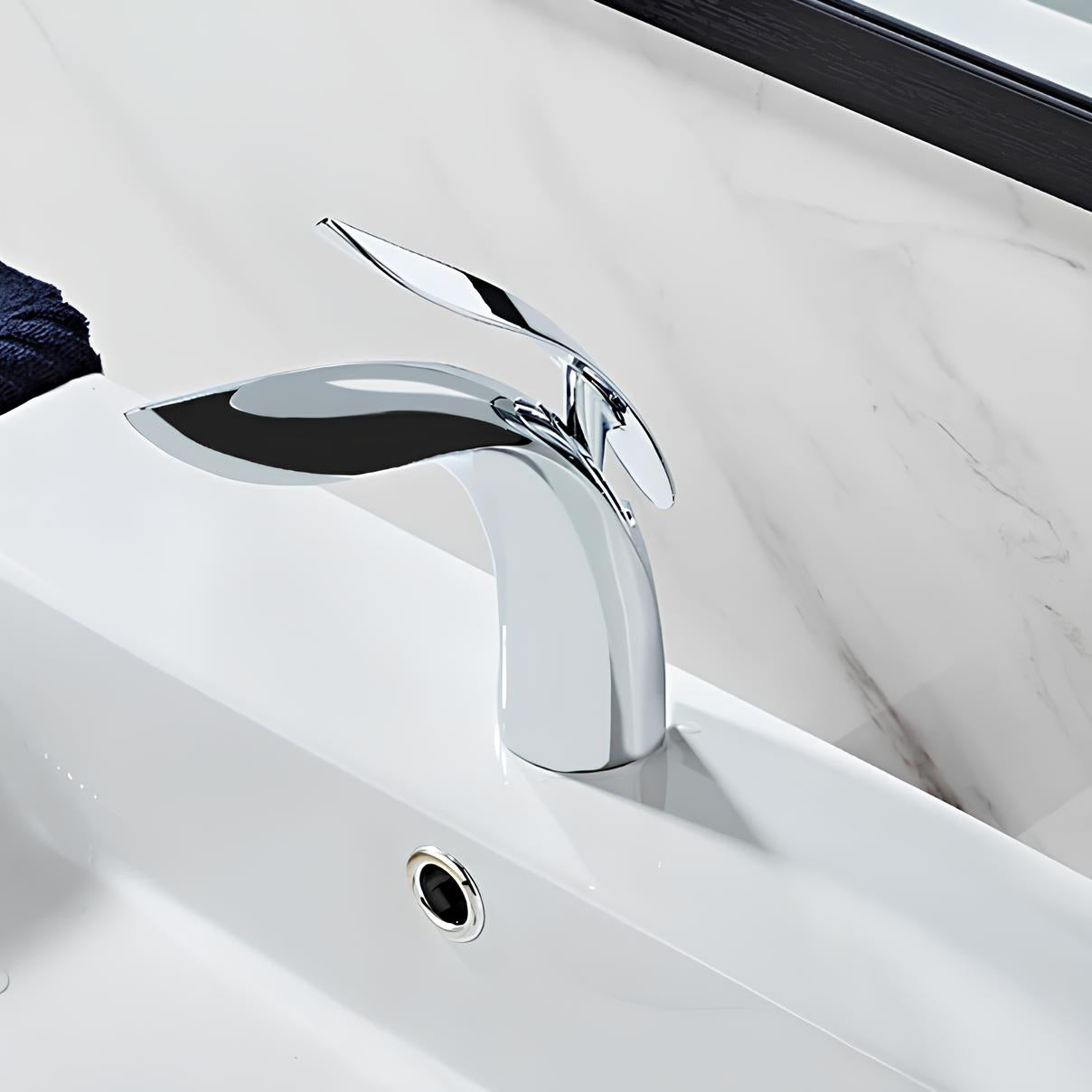 Robinet vasque - design "Requin"