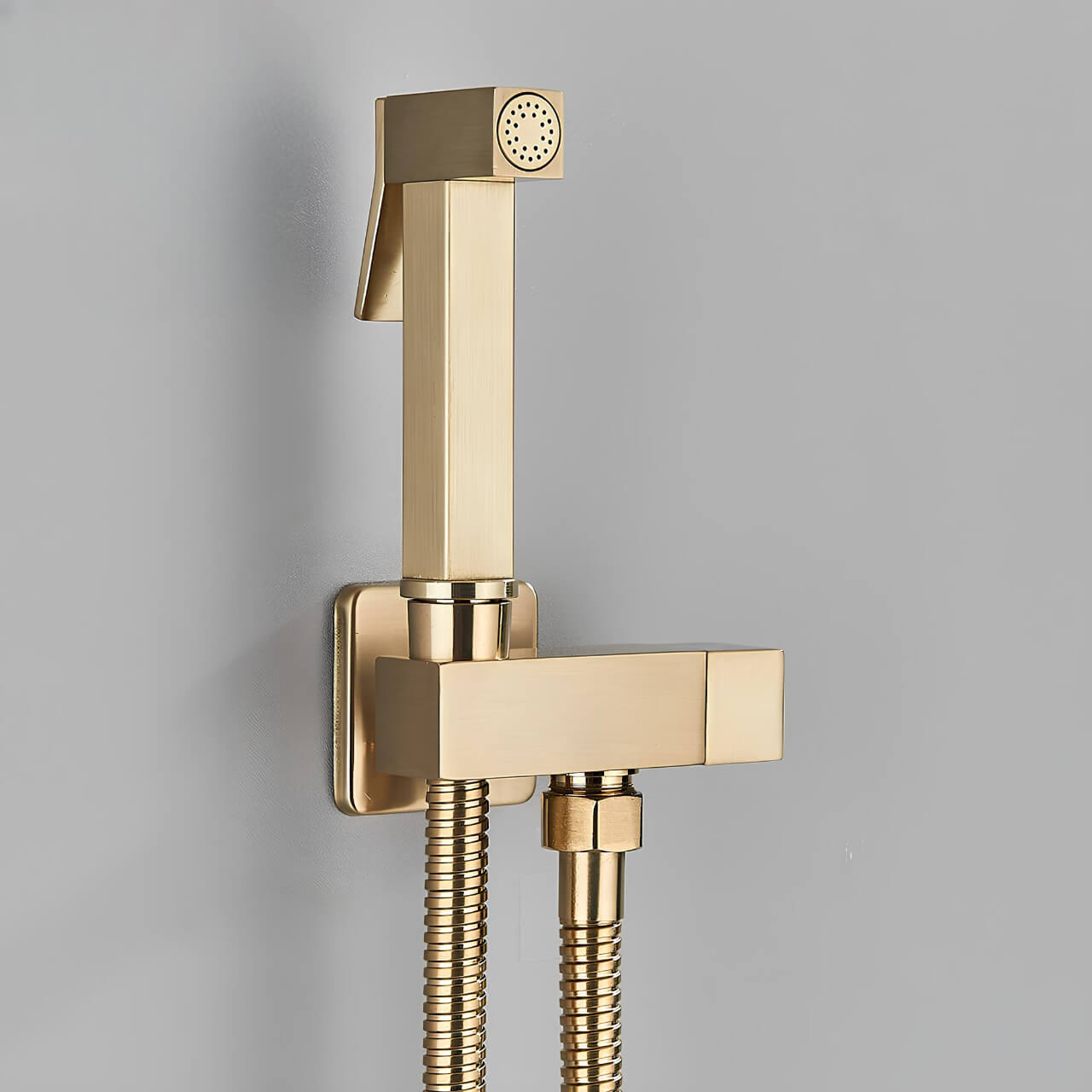 Robinet WC - douchette sanitaire design